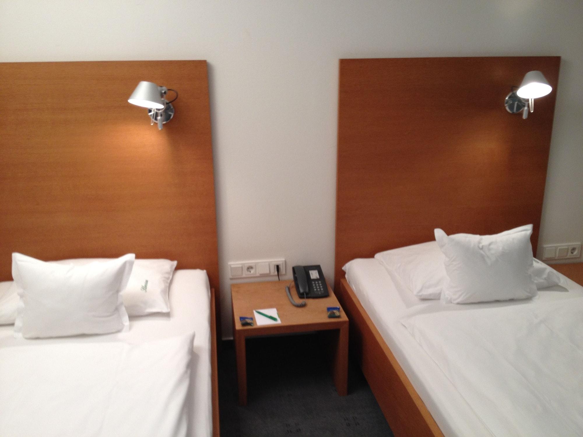 Select Hotel Silence Garden Koeln Luaran gambar