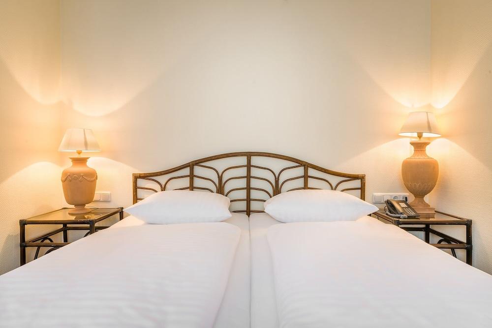Select Hotel Silence Garden Koeln Luaran gambar