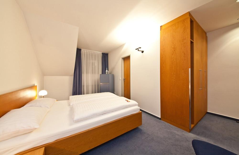 Select Hotel Silence Garden Koeln Luaran gambar