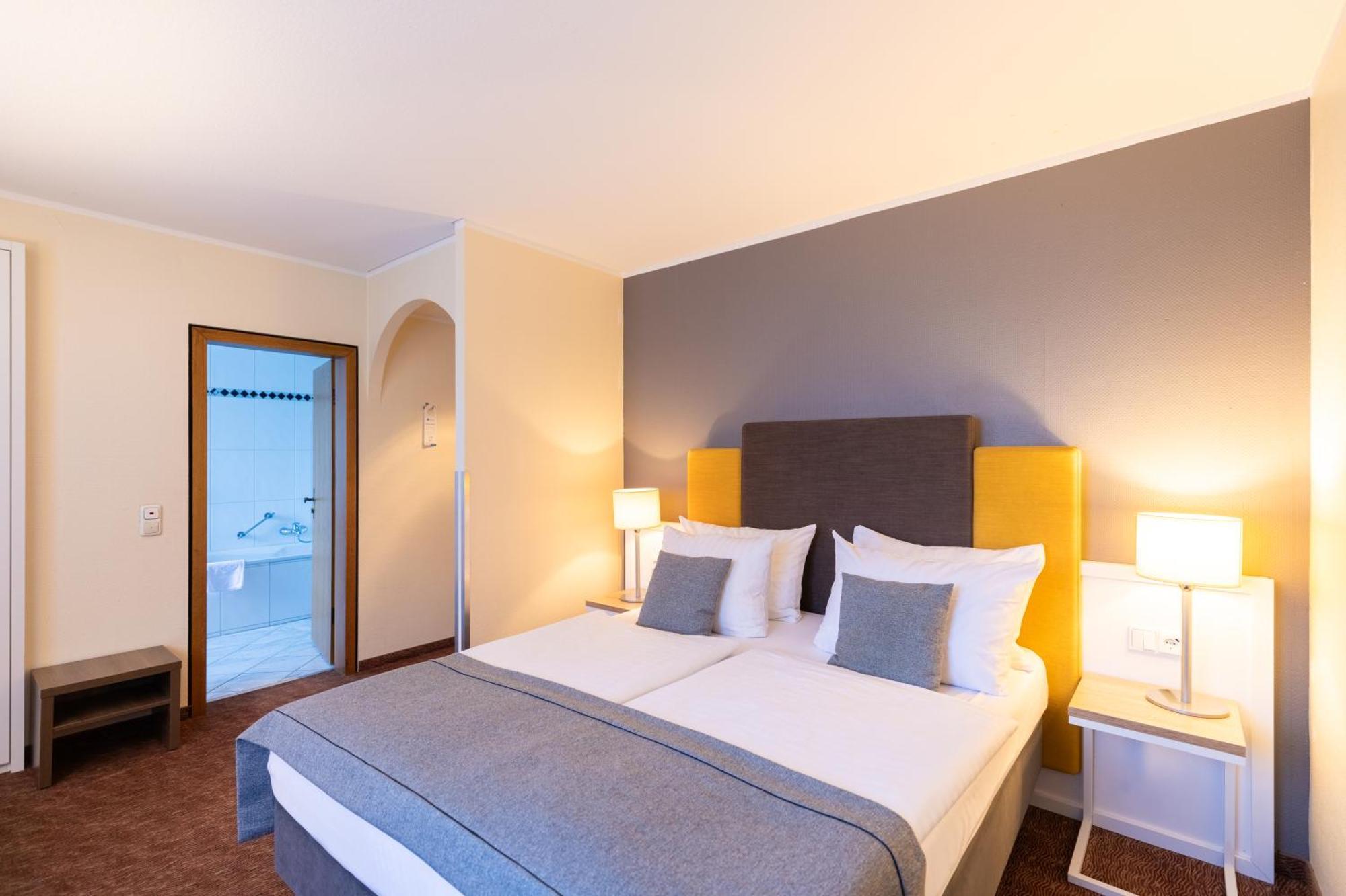 Select Hotel Silence Garden Koeln Luaran gambar