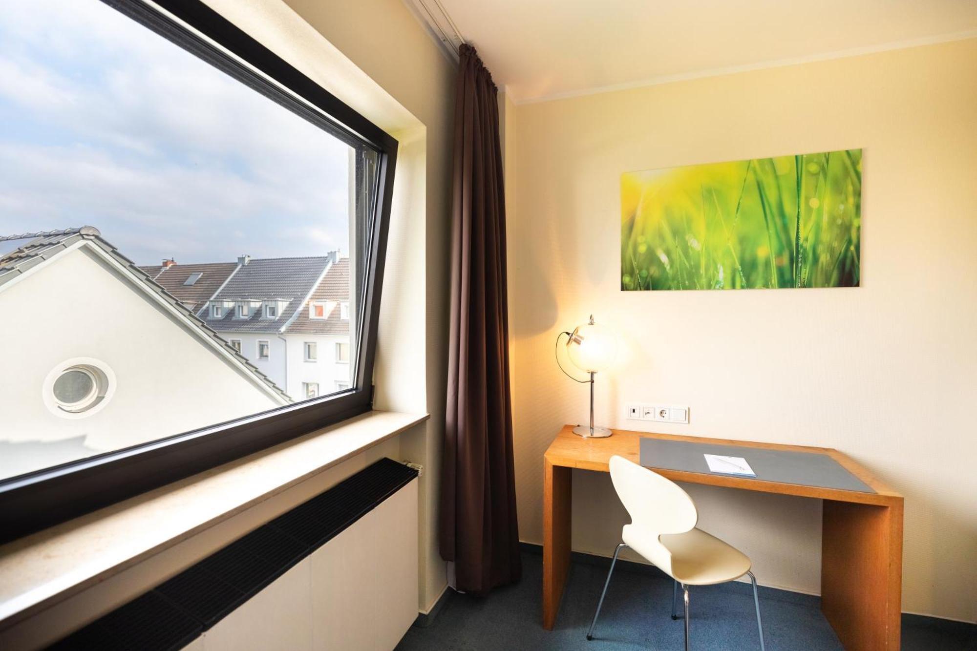 Select Hotel Silence Garden Koeln Luaran gambar